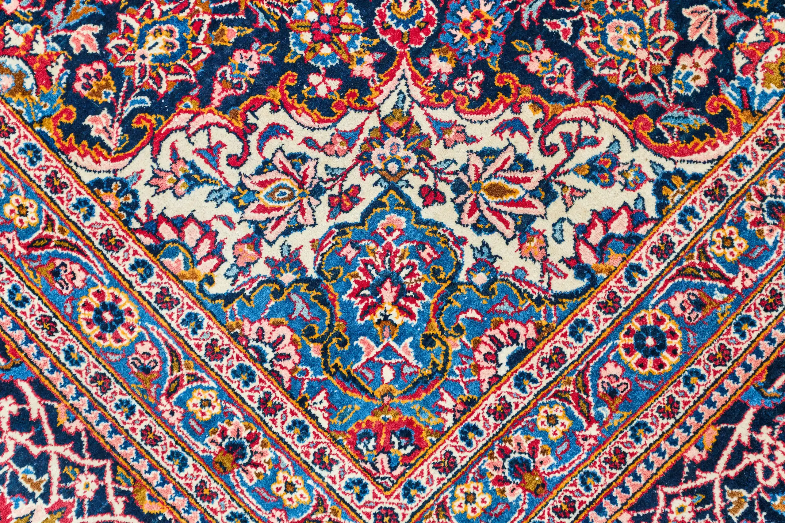 Perský palácový koberec Kášán 520 X 360 cm