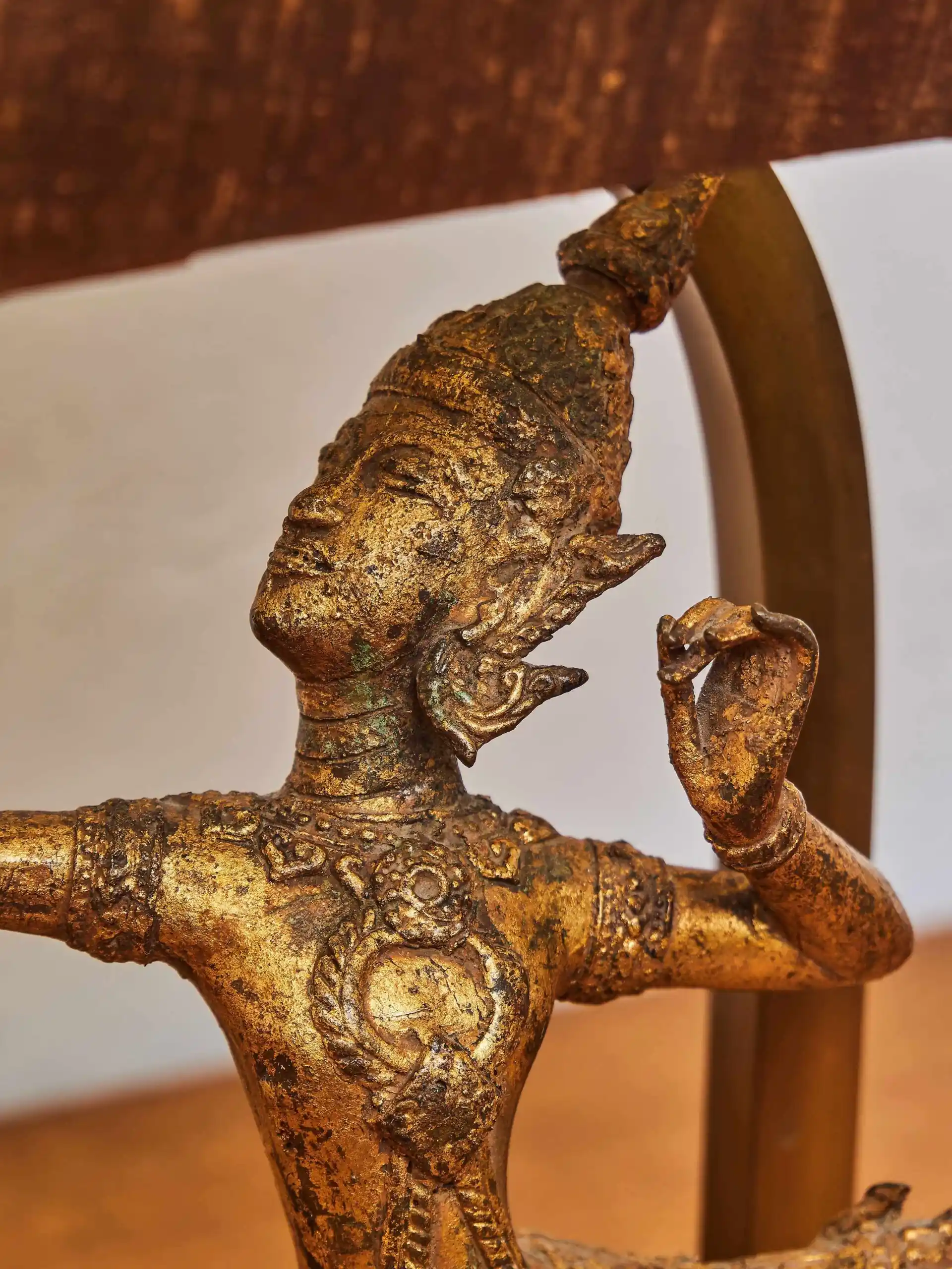 Vintage stolní lampa Shiva – Thajsko