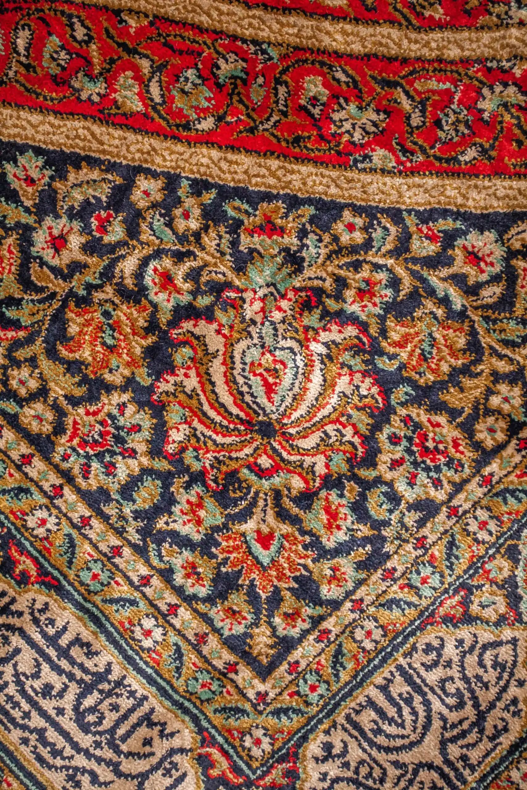 Hedvábný koberec Ghoum