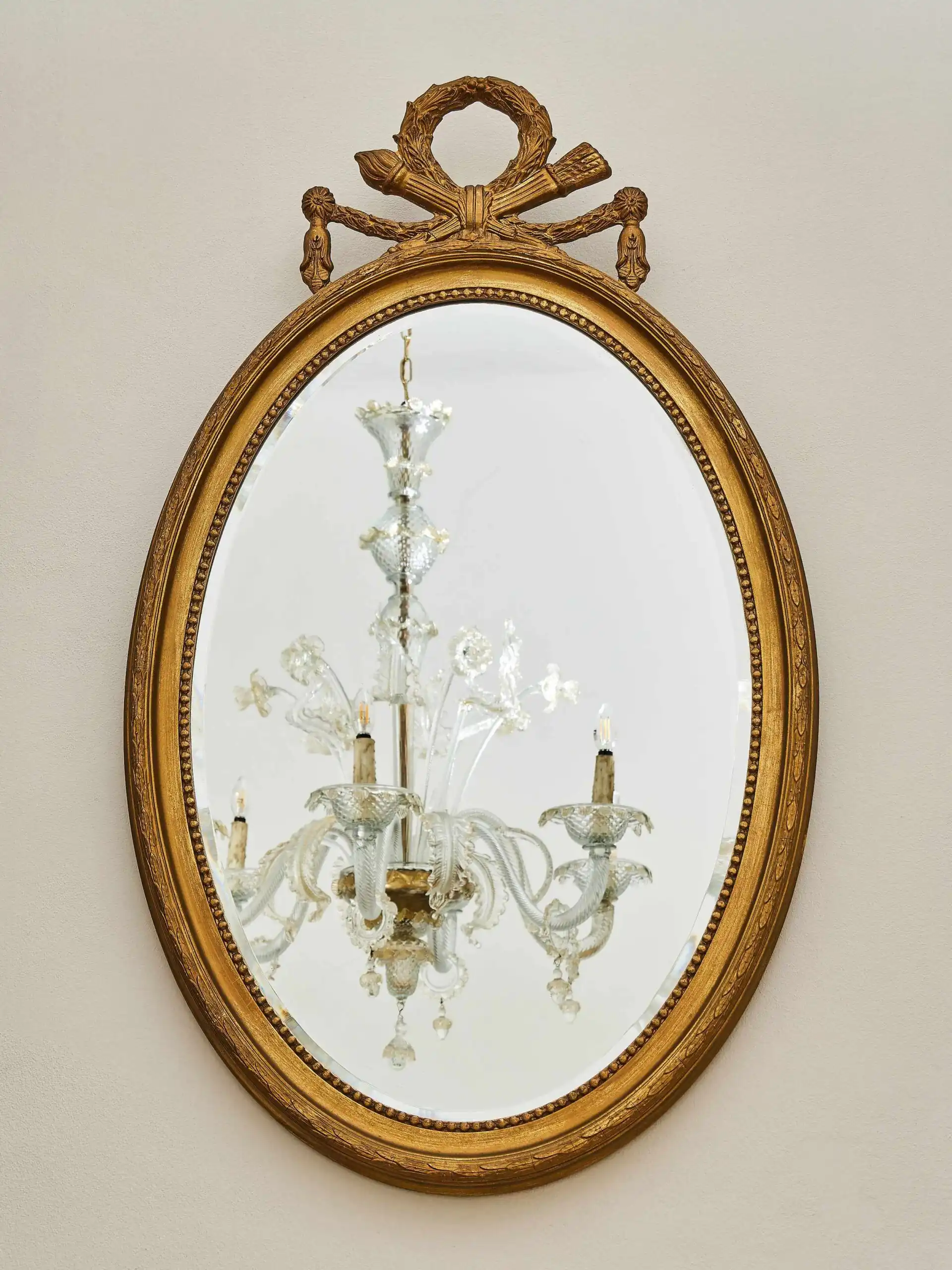 Starožitné oválné zrcadlo Ludvík XVI