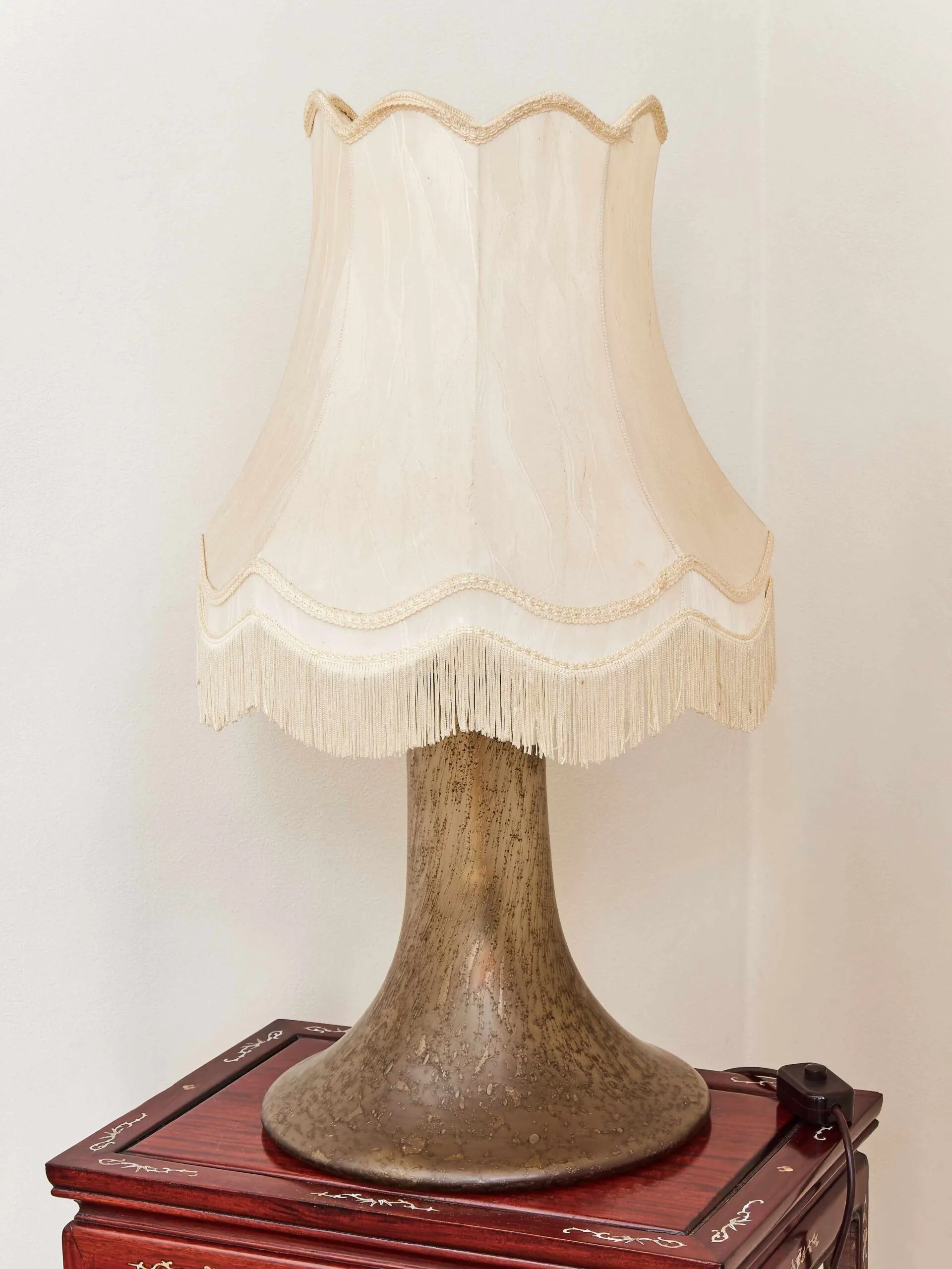 Velká designová lampa. Sklo.