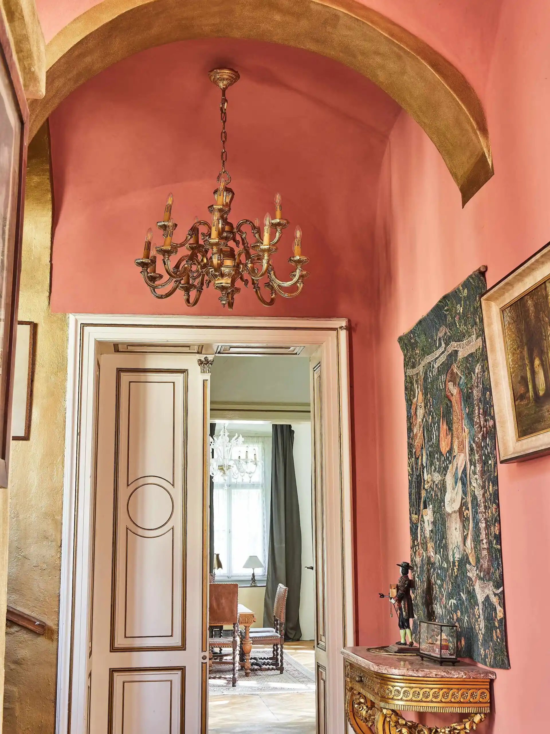 Velký lustr 15 žárovek Maison Lucien Gau Ludvík XIII