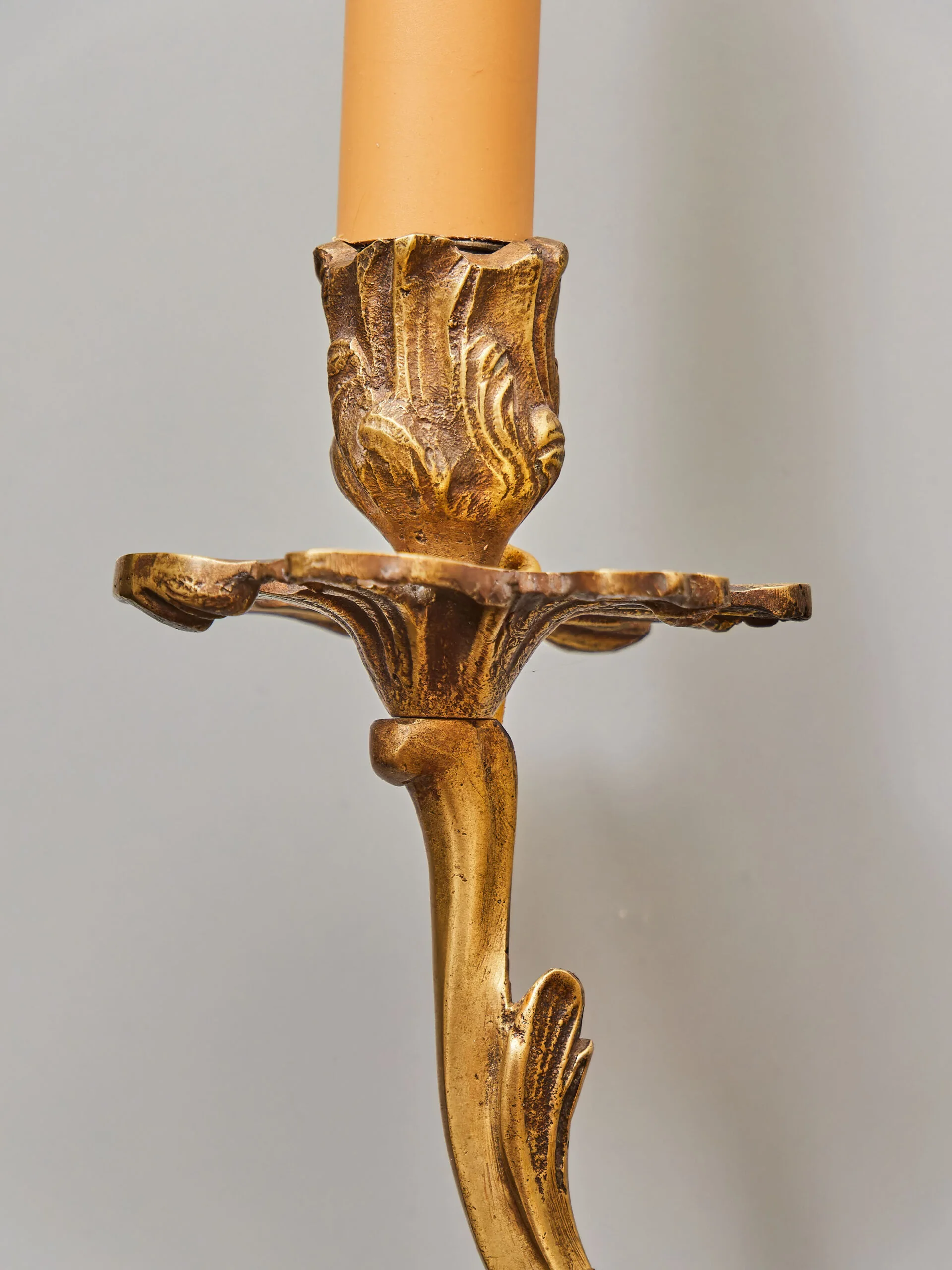 Párové dvouramenné apliky / lampy Ludvík XV