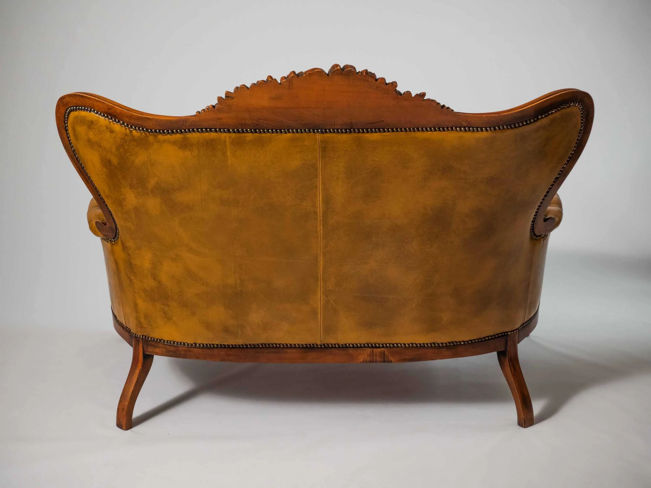 Luxusní kožená sedačka Ludvík – dostupnost koncem roku