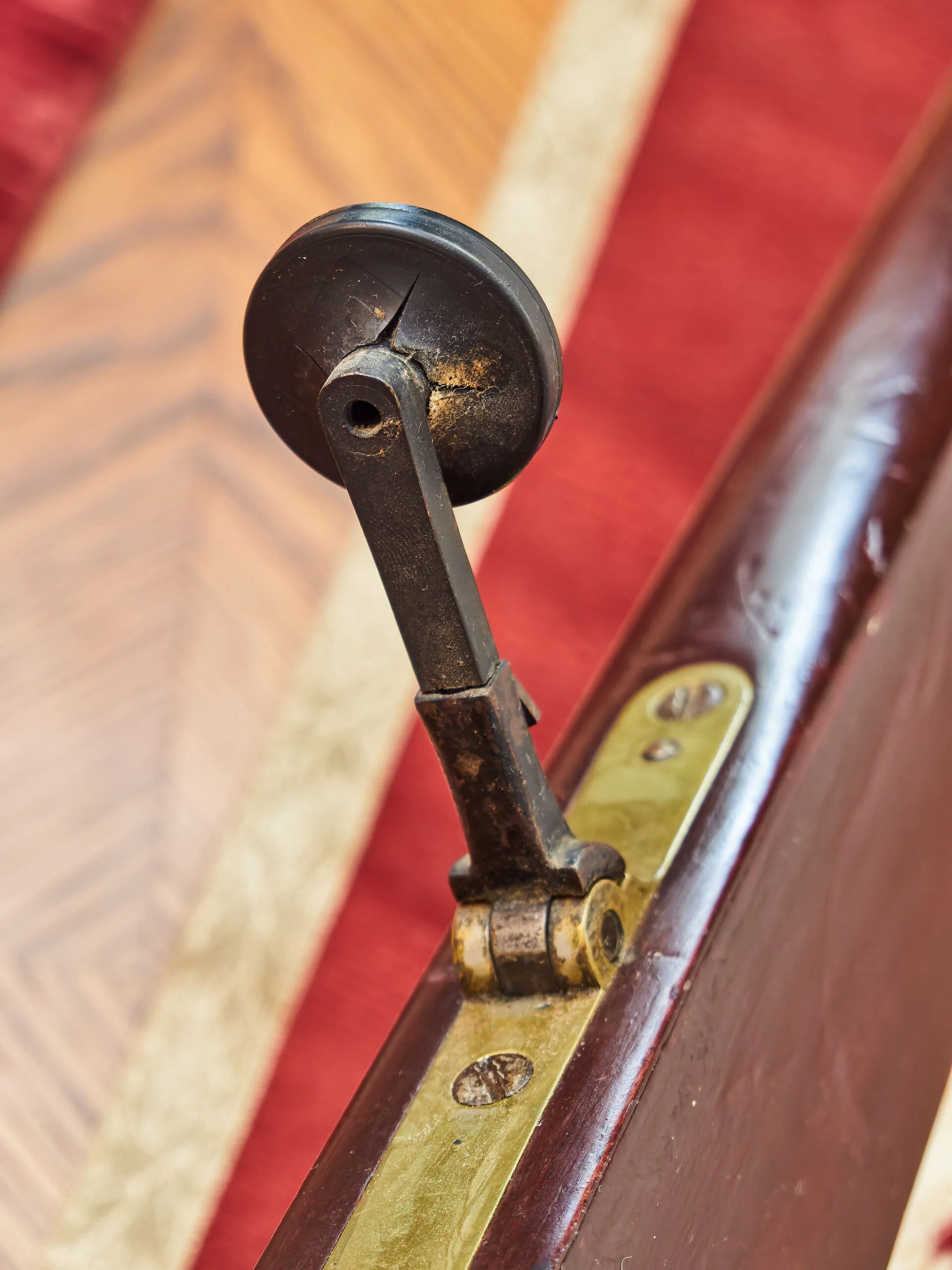 Hradební kuše s napínákem – belgická výroba, 19. století