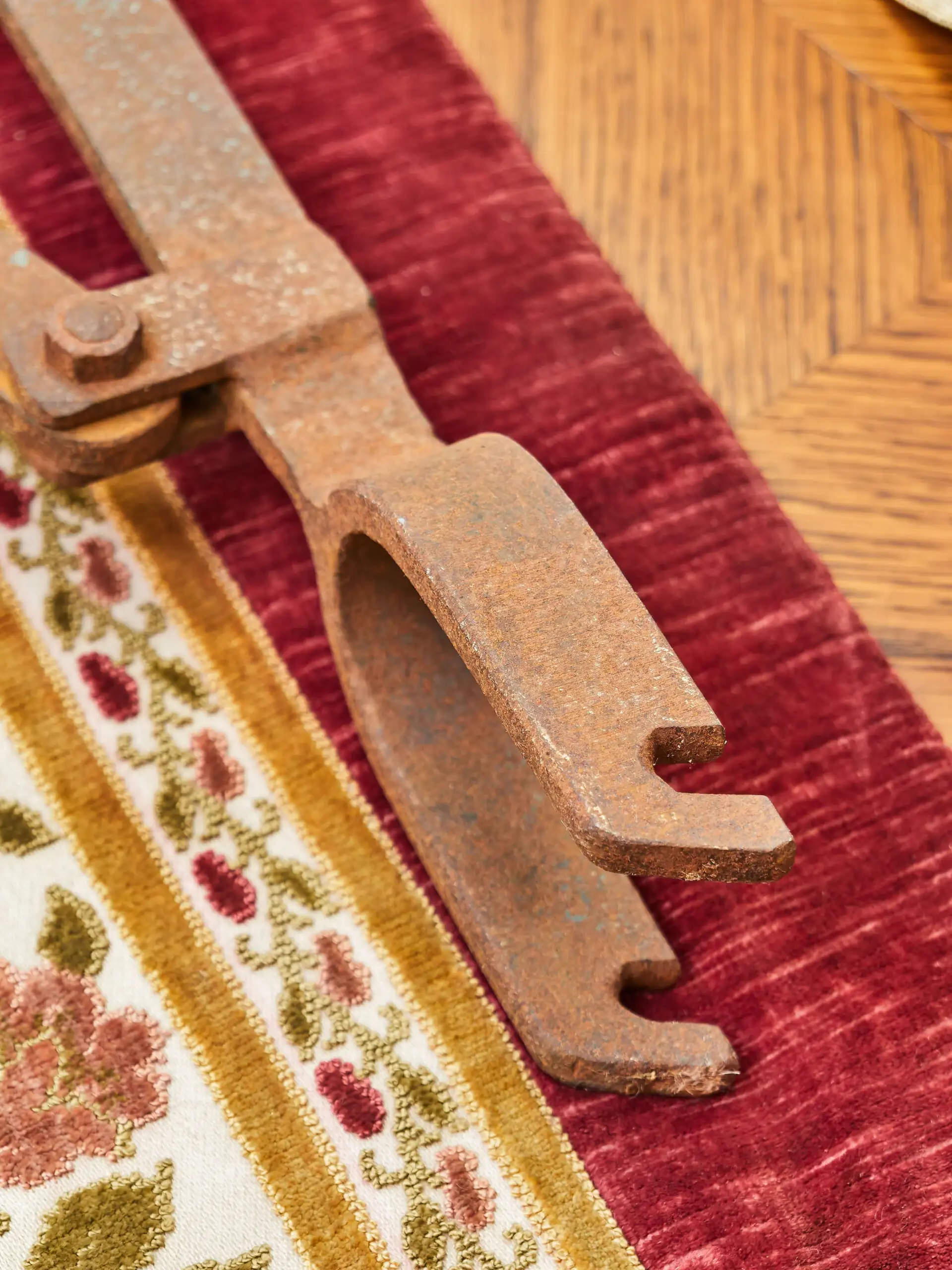 Hradební kuše s napínákem – belgická výroba, 19. století