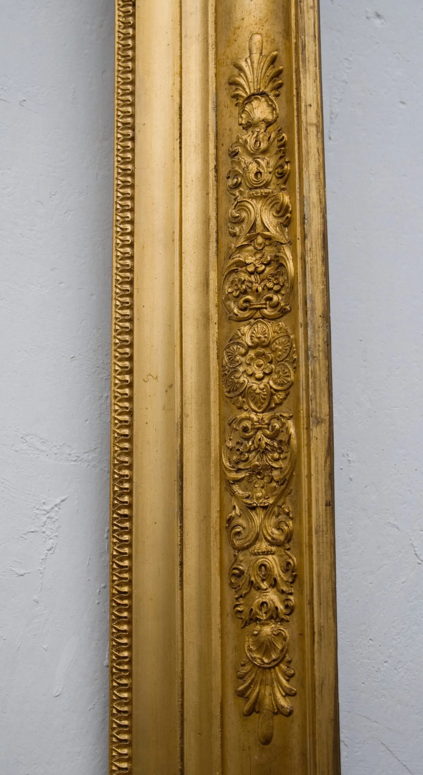 Starožitný zlacený rám na obraz – Biedermeier, 145 × 90 cm