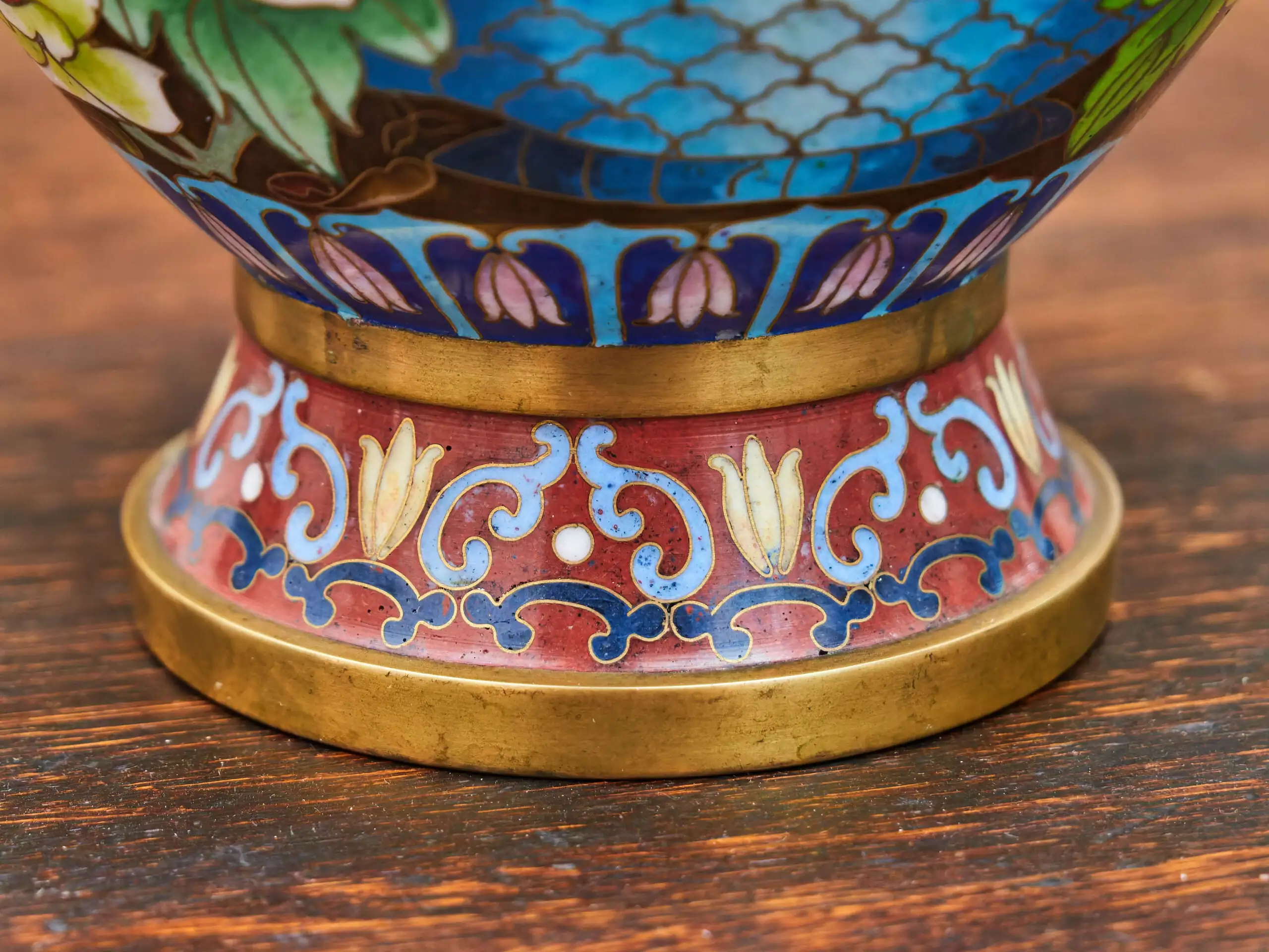 Cloisonné vázy – hnědé, ručně zdobené
