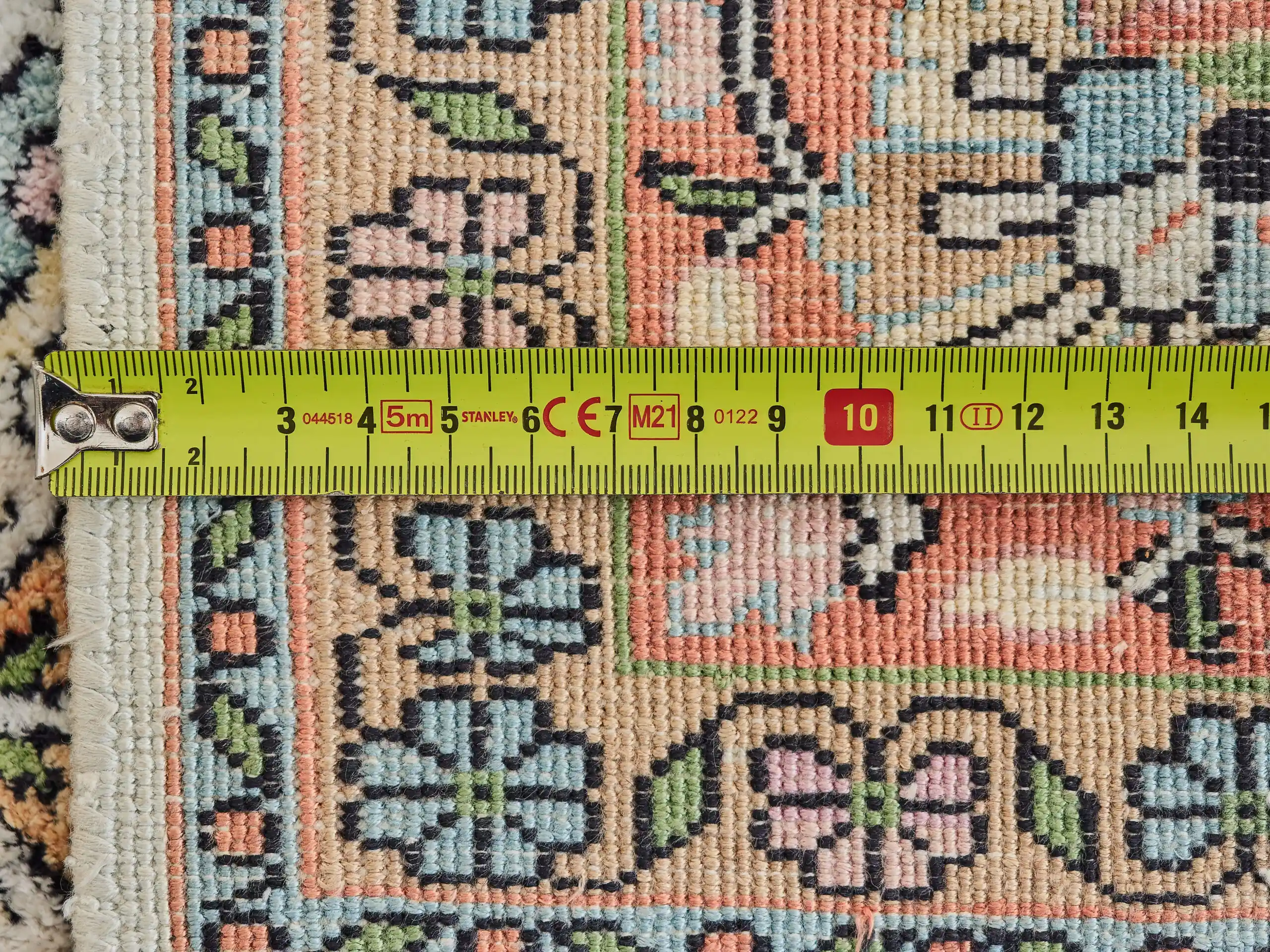 Hedvábný koberec z kašmíru 193 X 118 cm