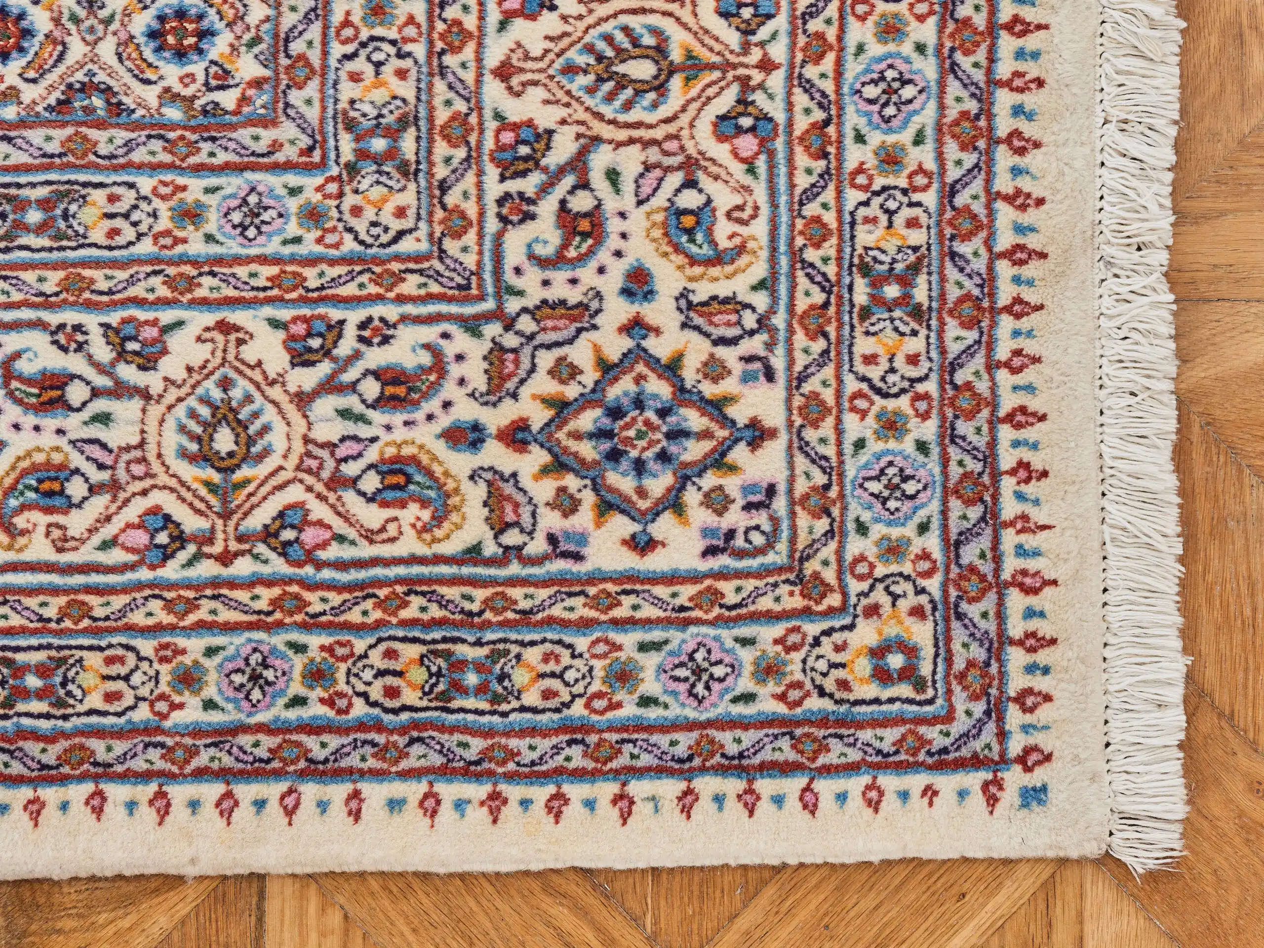 Ručně vázaný perský koberec Moud z Íránu – rozměr 218 x 150 cm