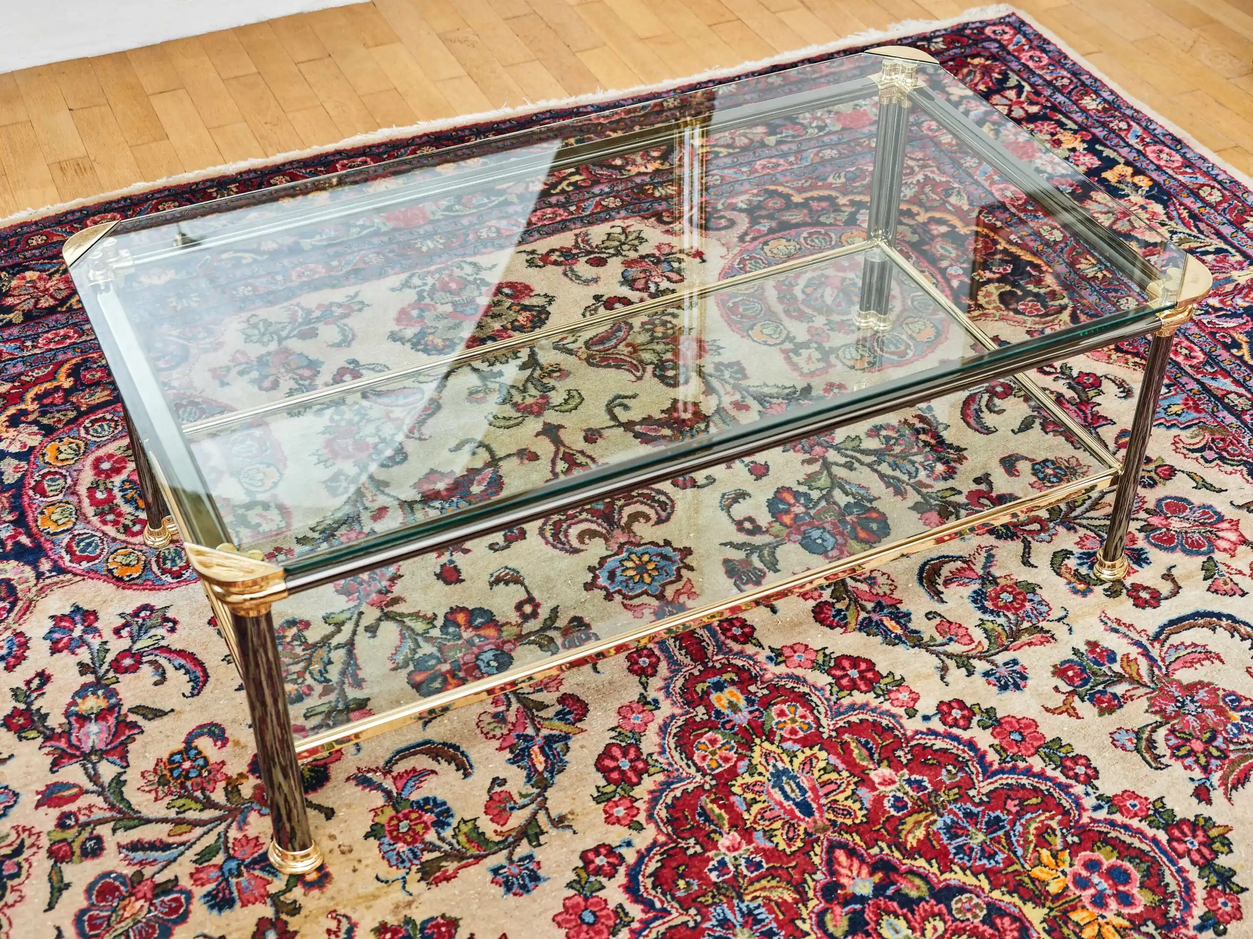 Designový konferenční stolek z čirého skla a kovu