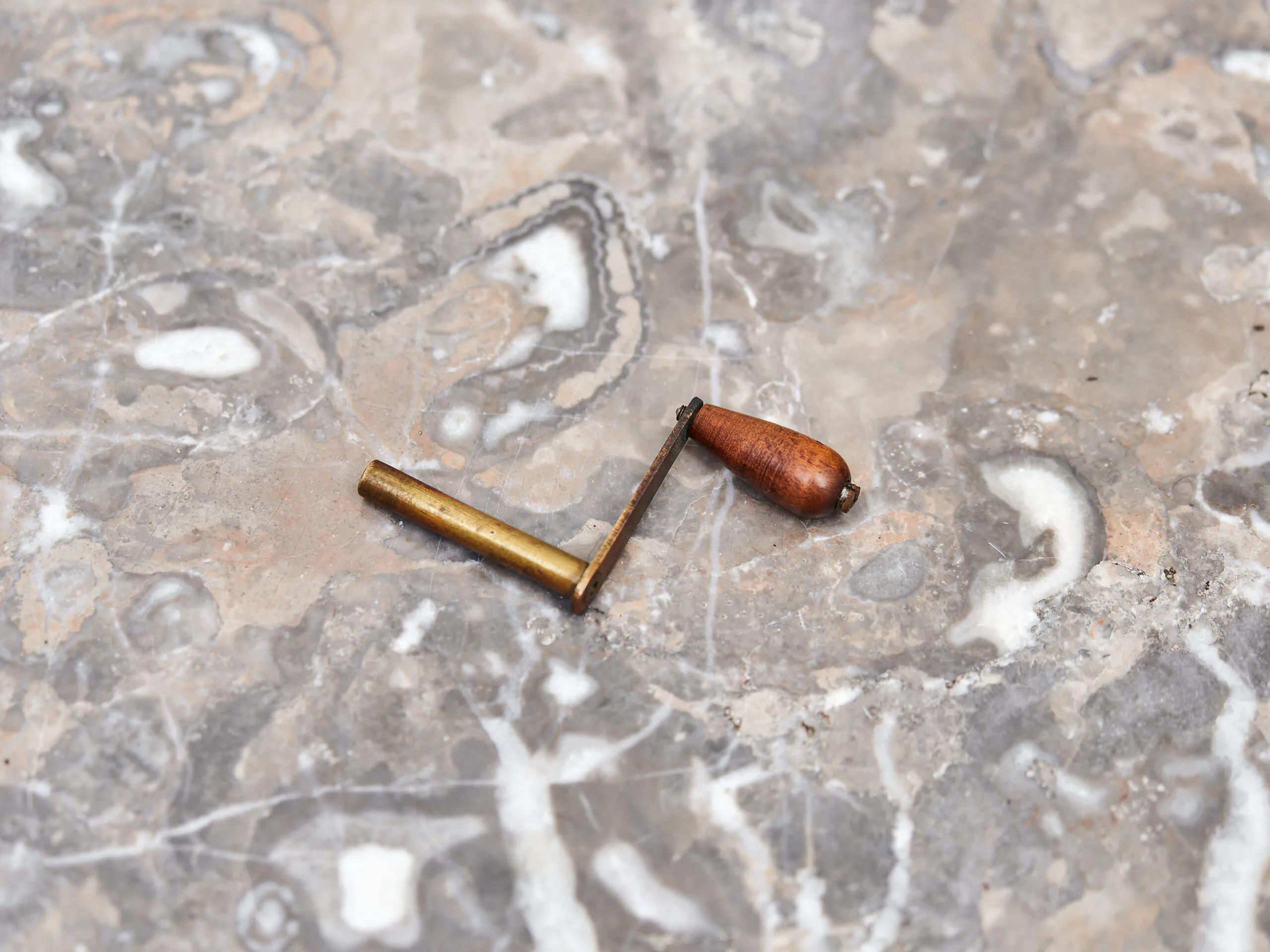 Rámové hodiny F. KUNZ Wien