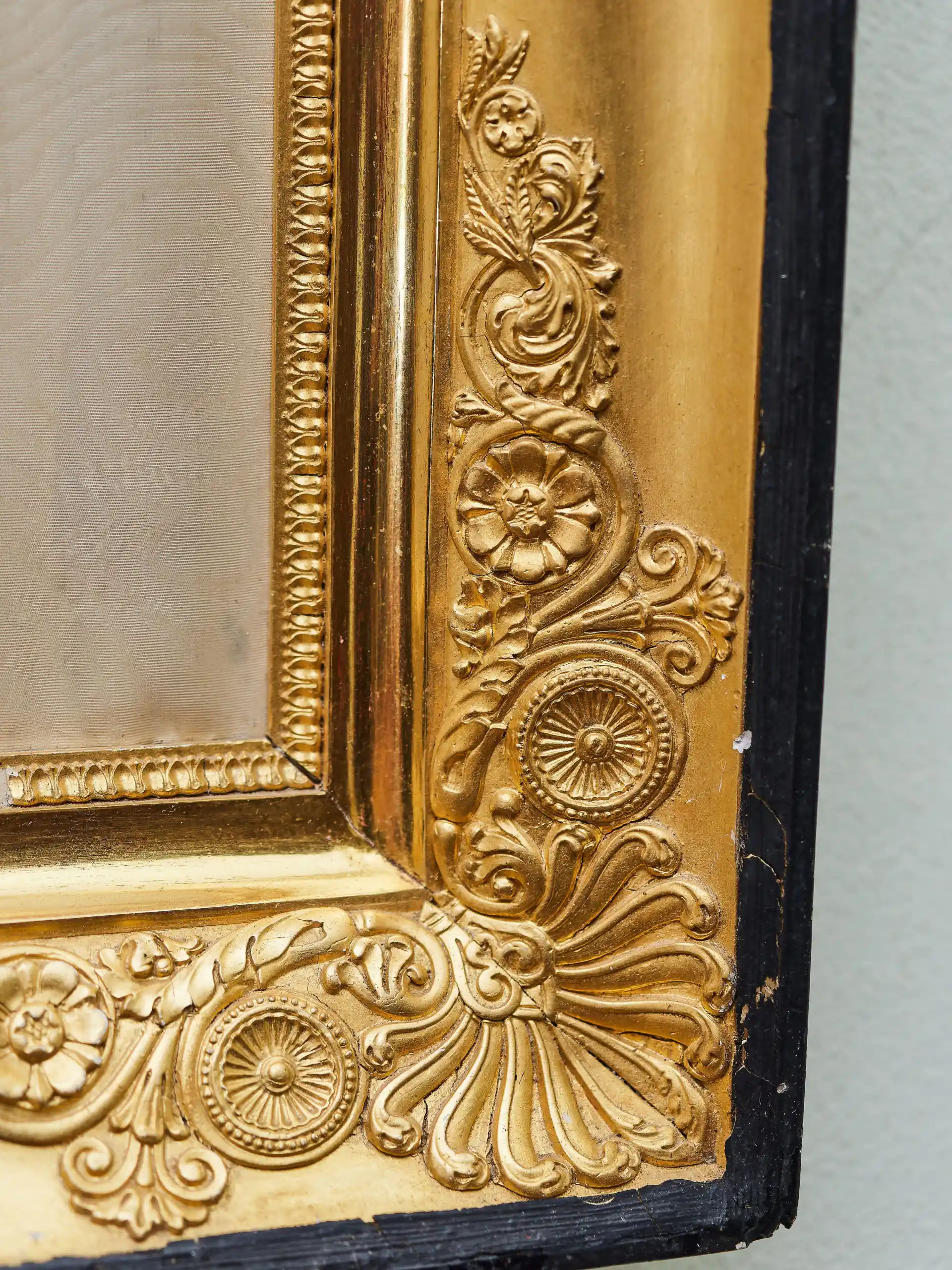 Květinový obraz – výšivka z období Biedermeieru