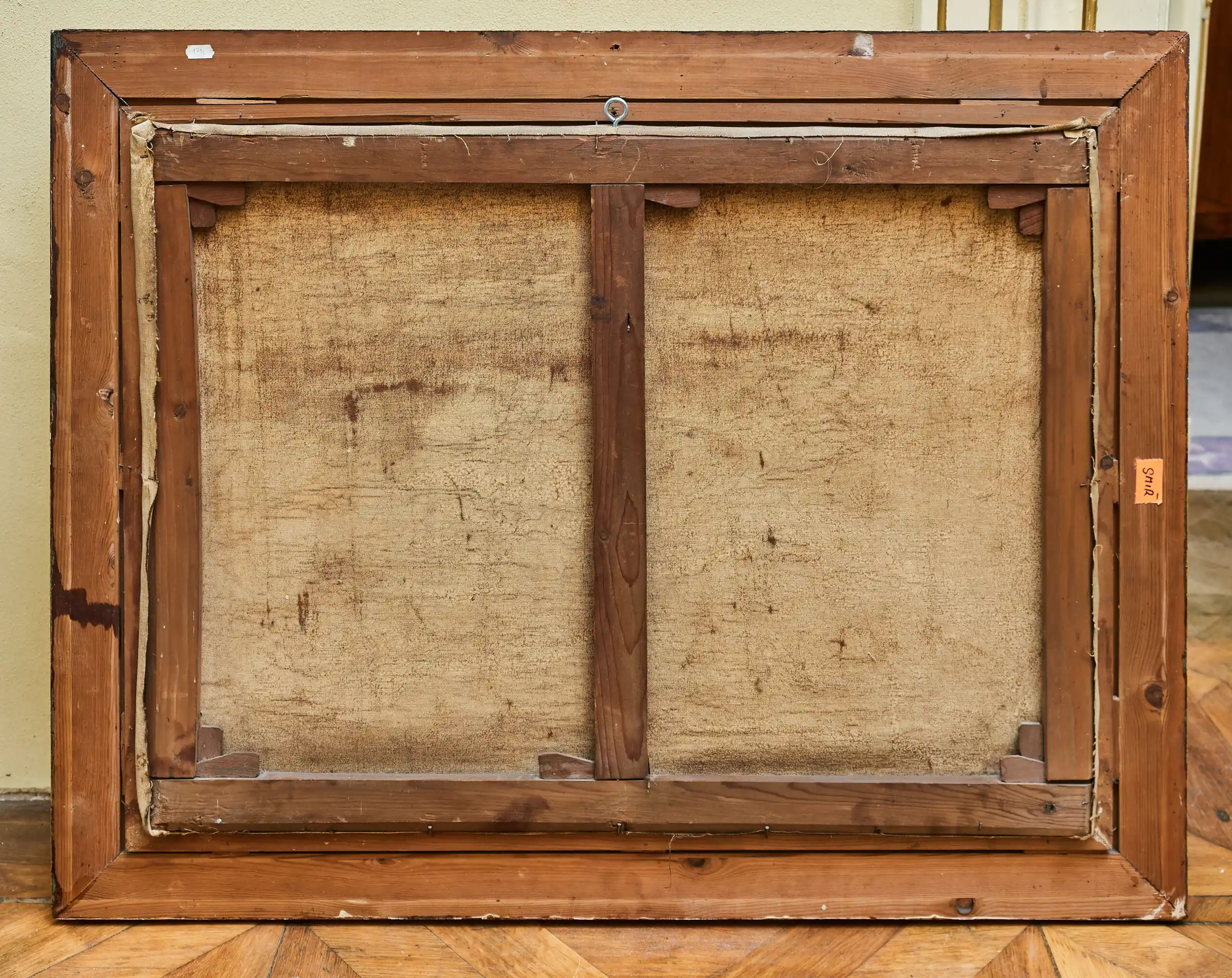 Starožitný tisk na plátně – venkovská scéna s ženou, dítětem a oslem ve zlaceném rámu 81 × 103 cm