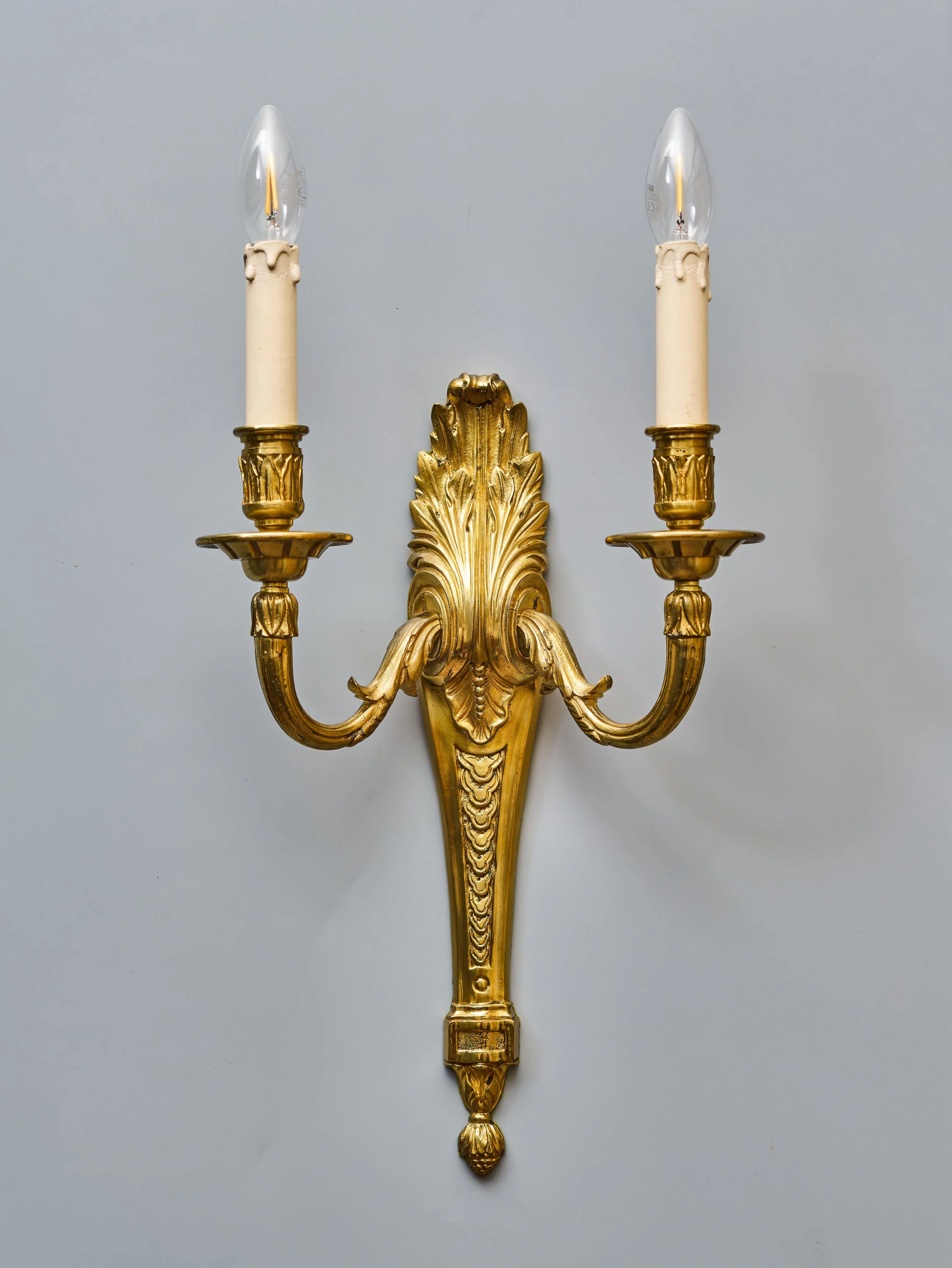 Novoklasicistní nástěnné lampa v 42 cm