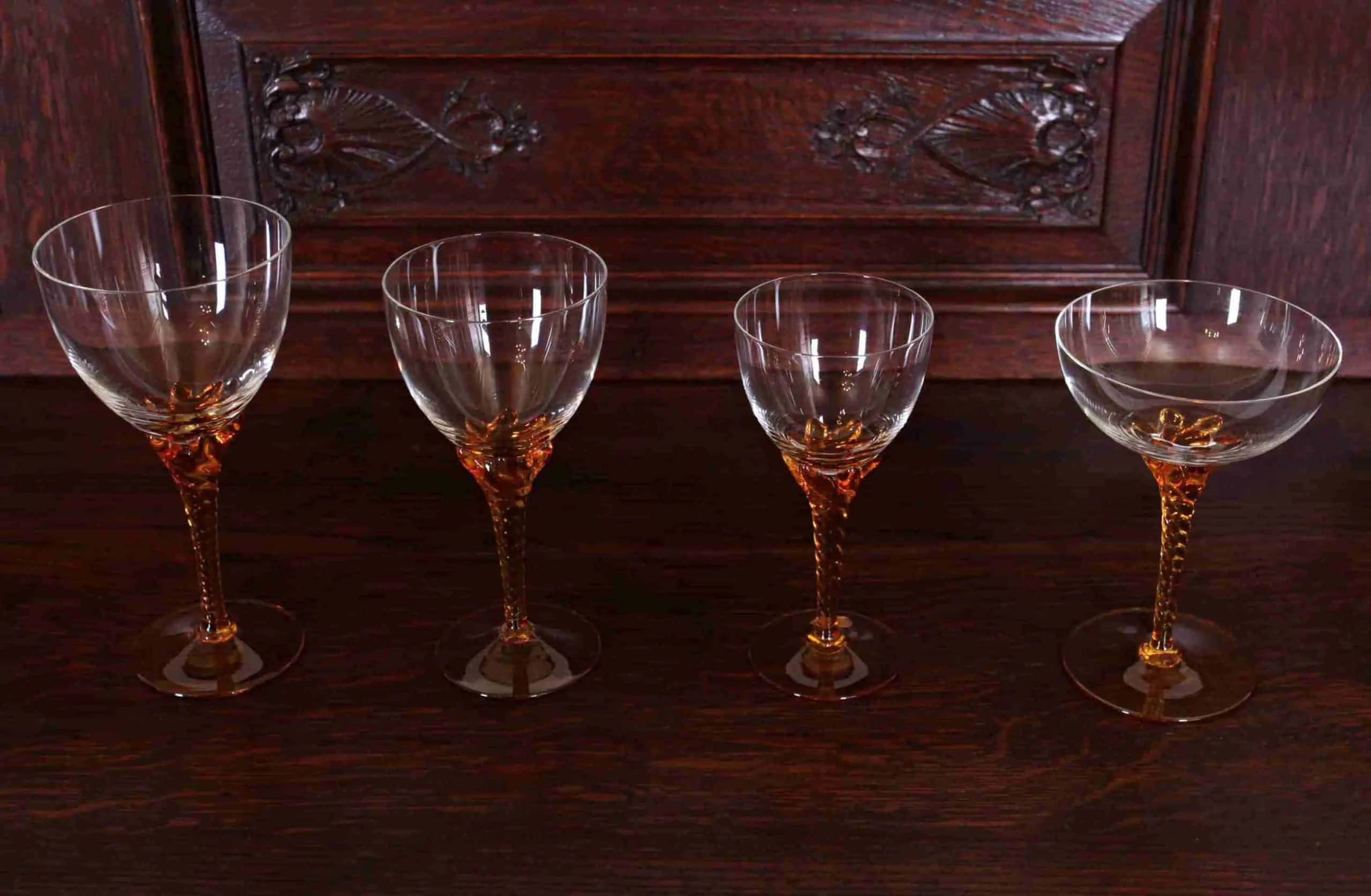 Velká sada křišťálových sklenic 40 KS – Reserve M.Ž.