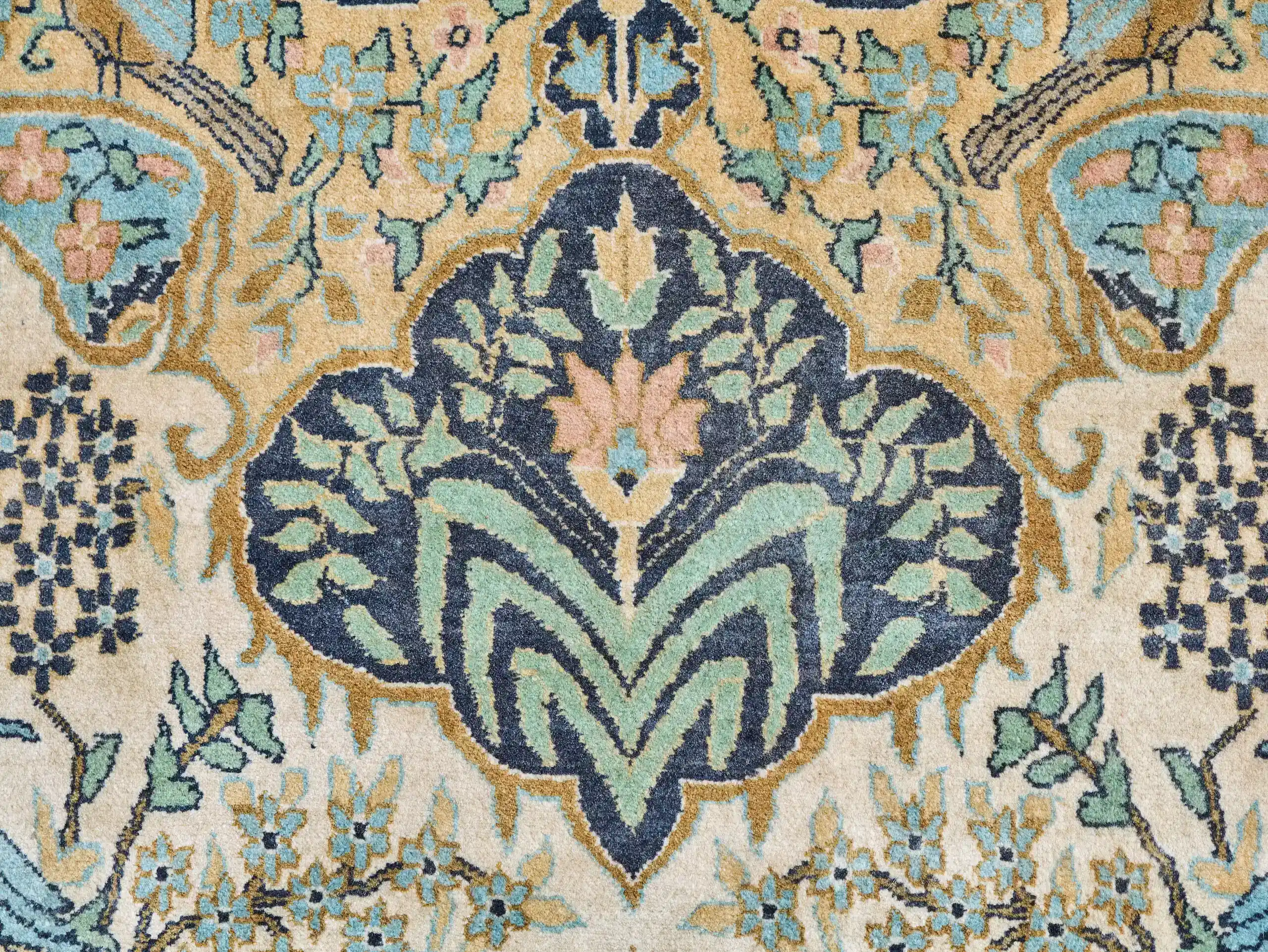 Perský koberec Tabriz – Strom života 248 X 138 cm