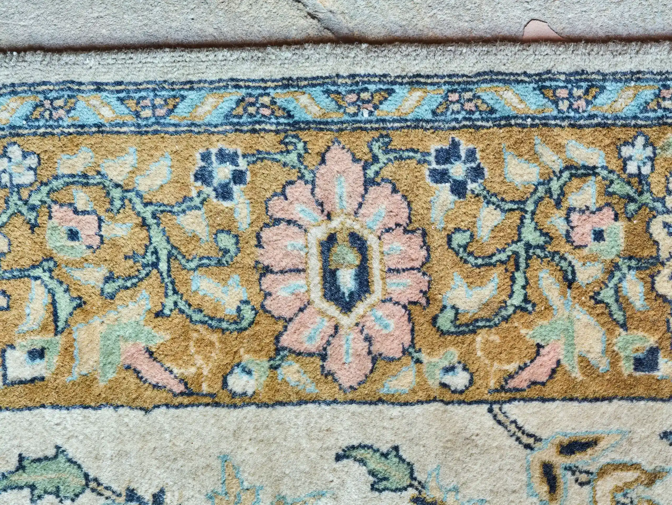 Perský koberec Tabriz – Strom života 248 X 138 cm