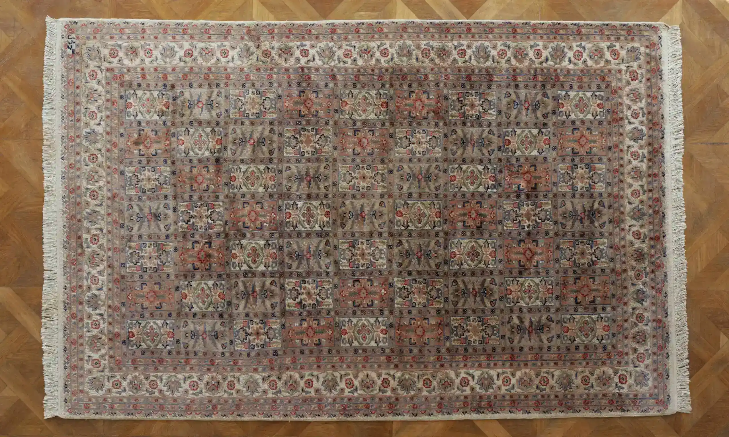 Pákistánský koberec Lahore Signovaný 309 X 186 cm