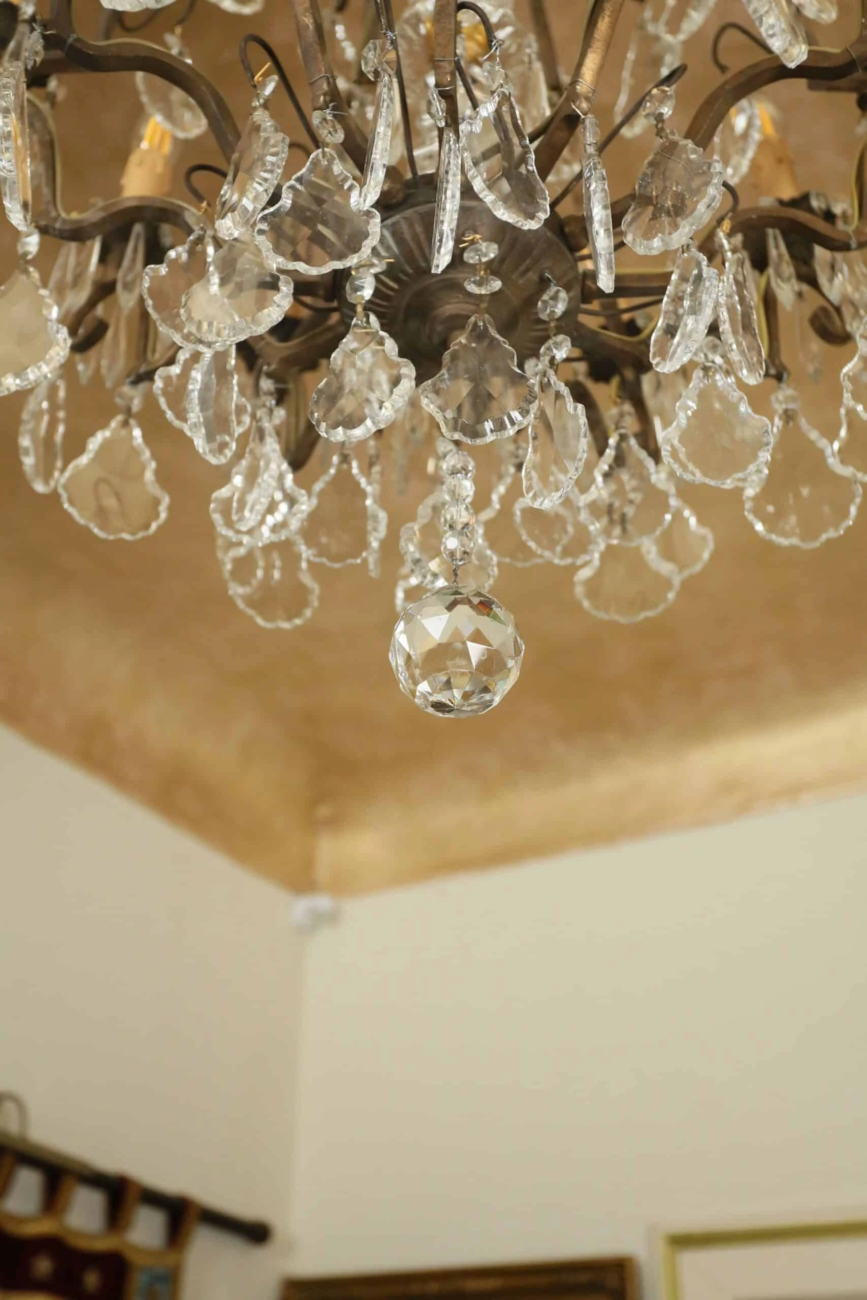 Párové křišťálové lustry Ludvík XVI