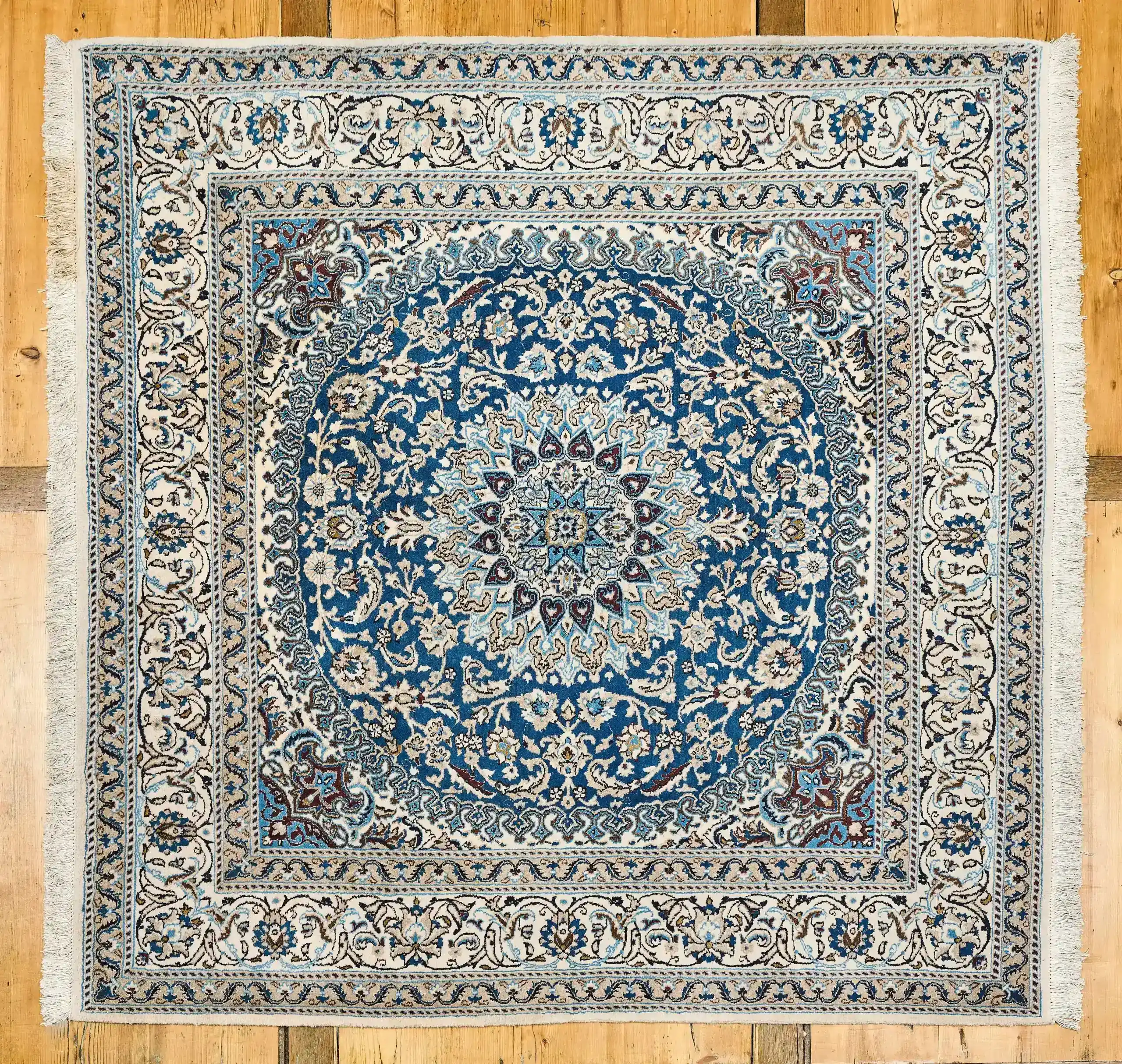 Perský čtvercový koberec Nain 200 x 200 cm – Reservé