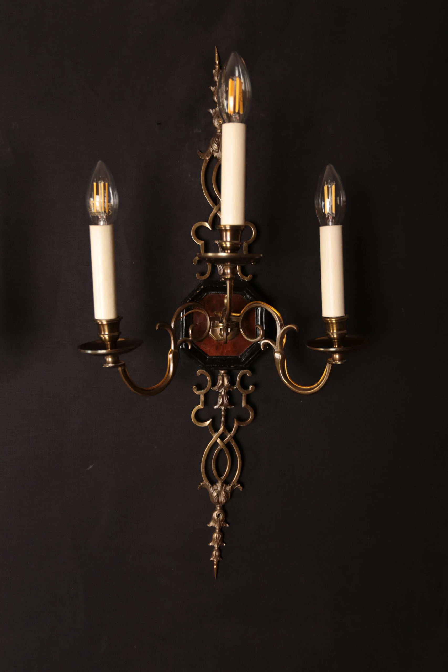 Set 6 nástěnných lamp / svítidel – Reserve