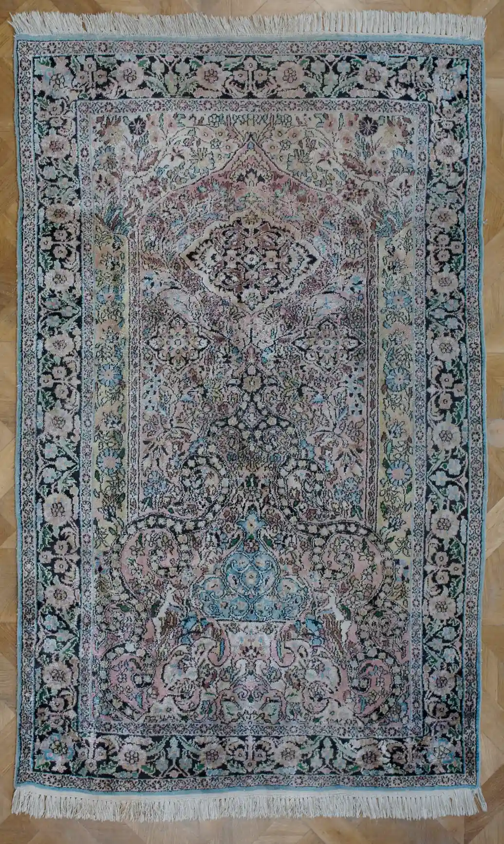 Kašmírský ručně vázaný koberec – Strom života, 203 × 119 cm