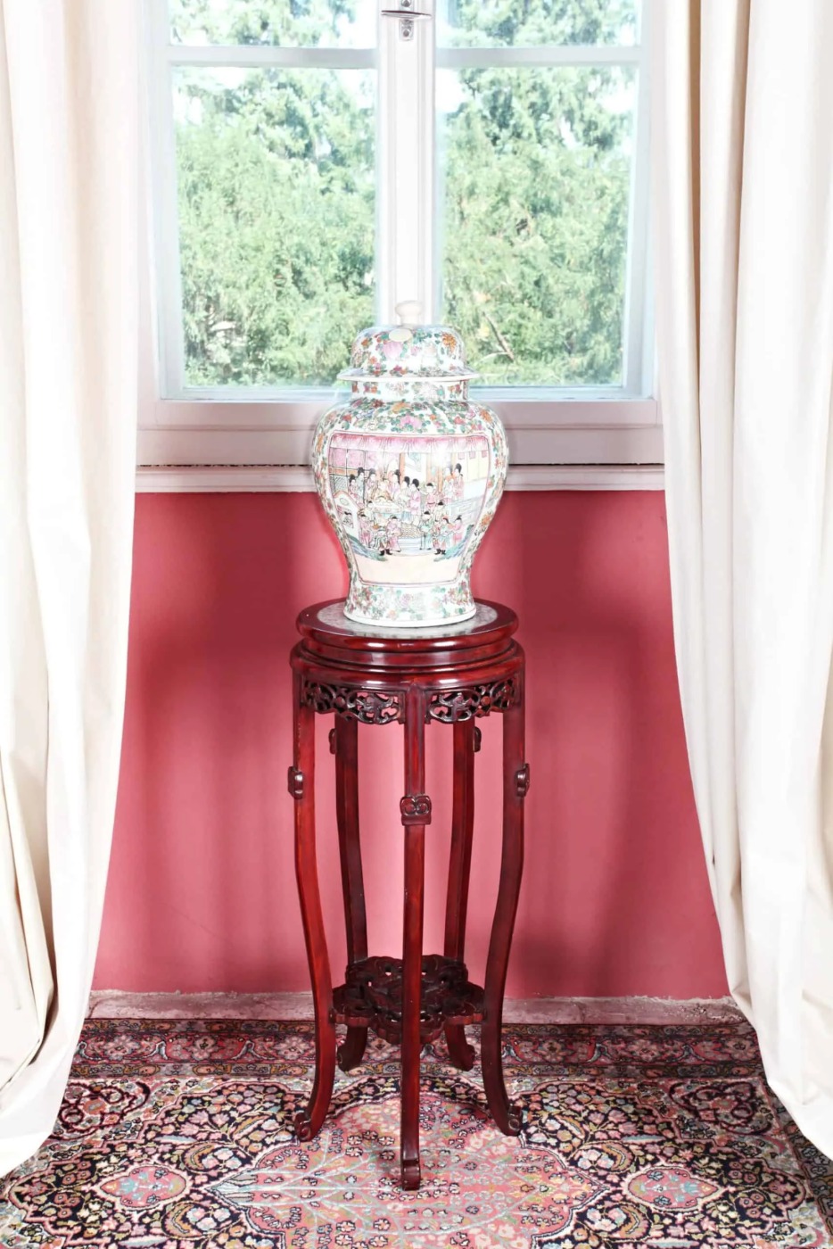 Velká čínská zásobnice. Ručně malovaná. Značená