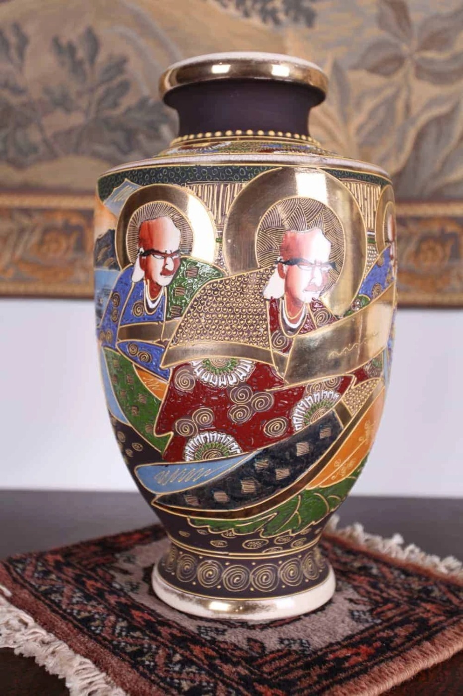 Váza Satsuma. Ručně malovaná.