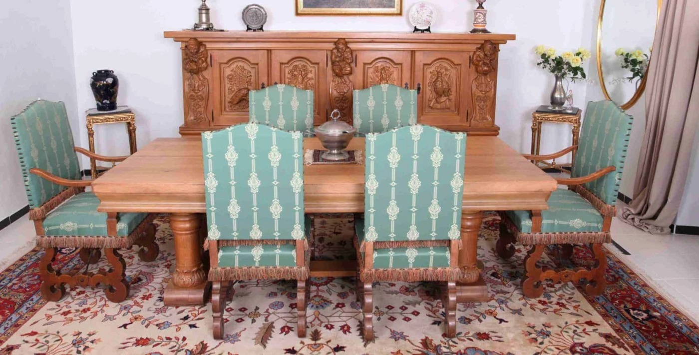 Jedinečná masivní jídelna Breugel – velmi robustní