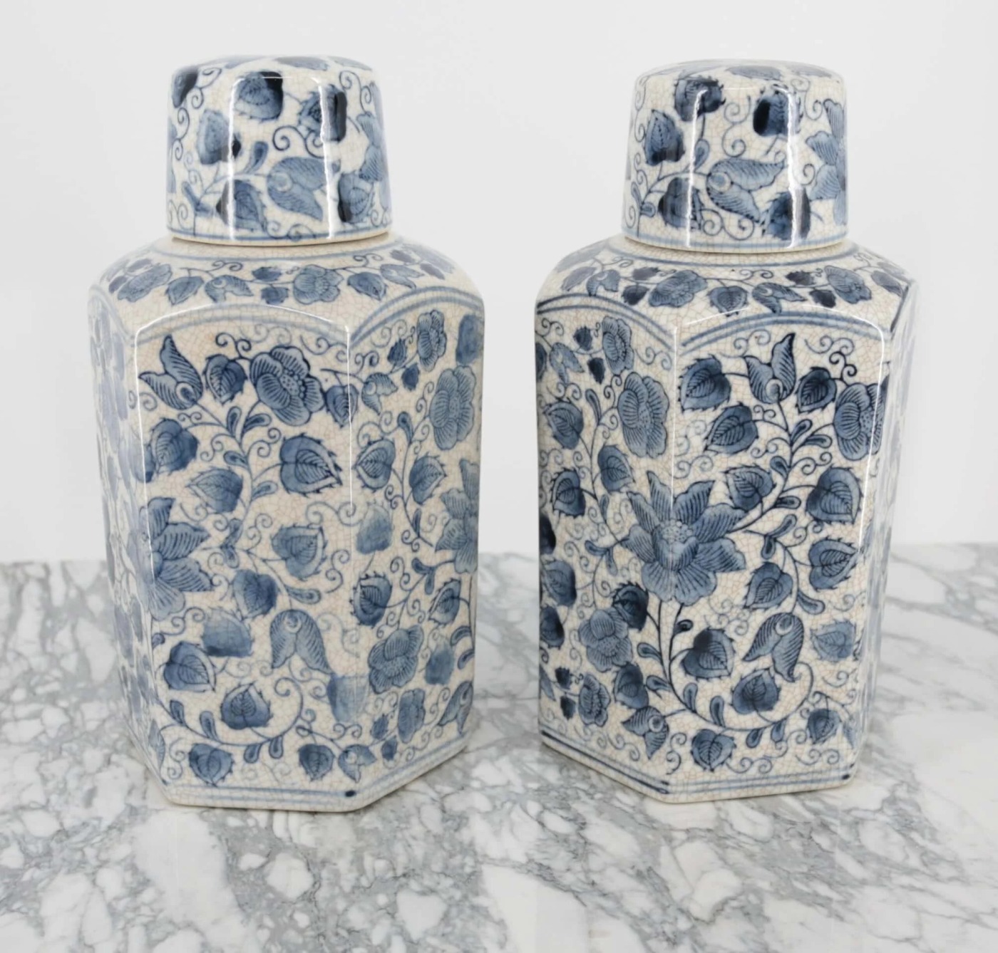 Párové zásobnice malované kobaltovou modří