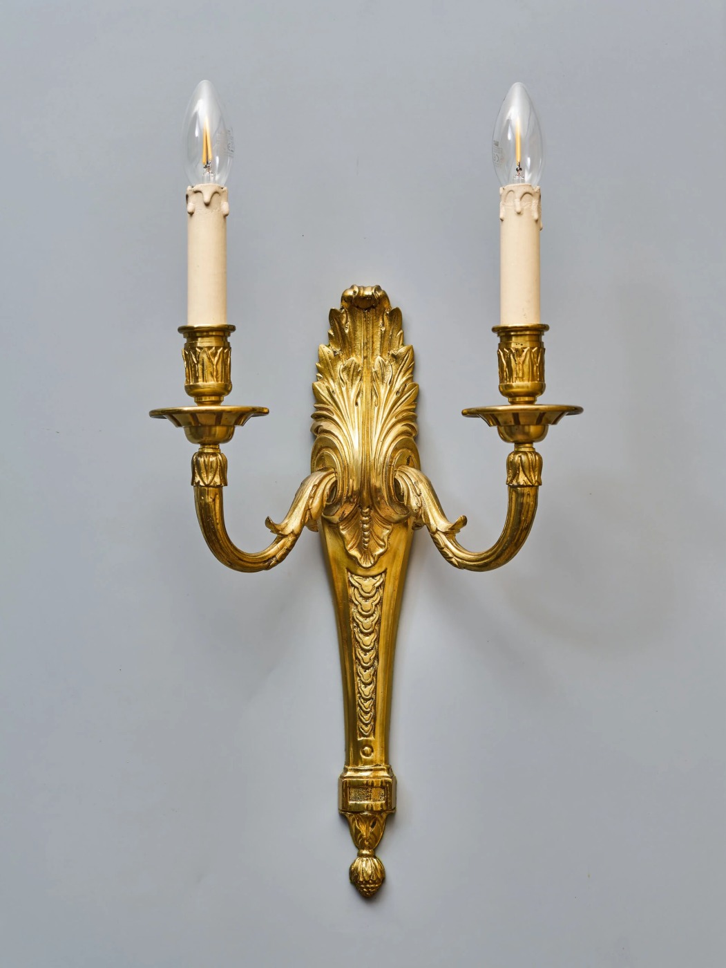 Novoklasicistní nástěnné lampa v 42 cm