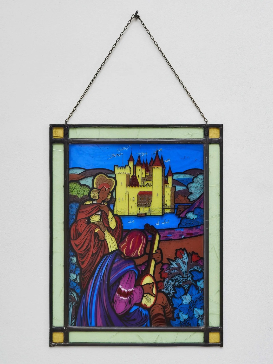 Závěsná vitráž s rytířským motivem a hradem – ručně malované barevné sklo