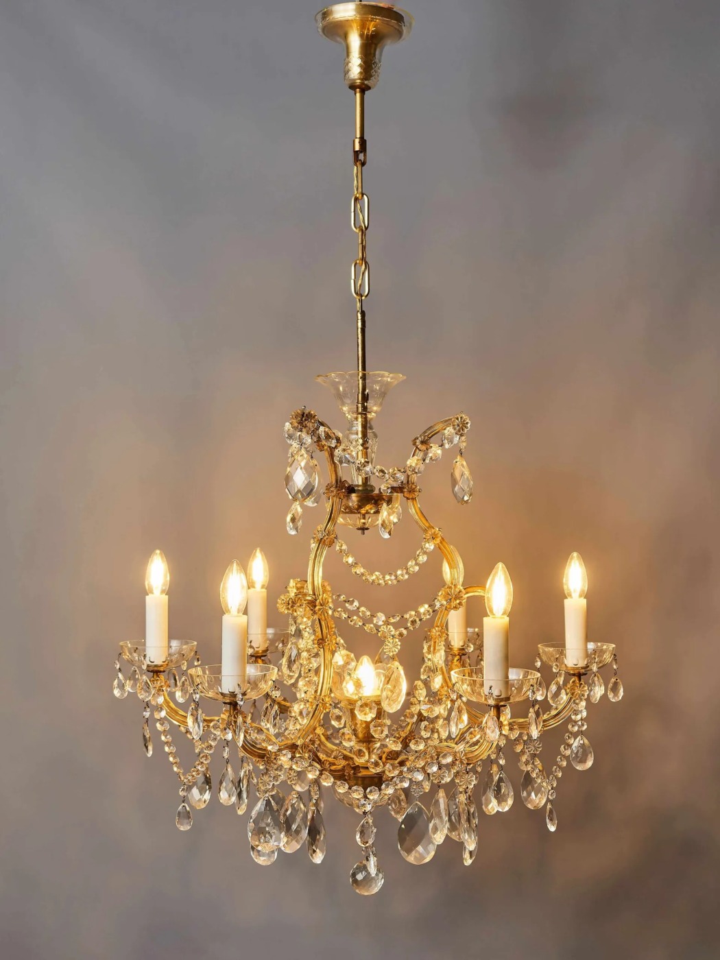 Křišťálový lustr Marie Terezie