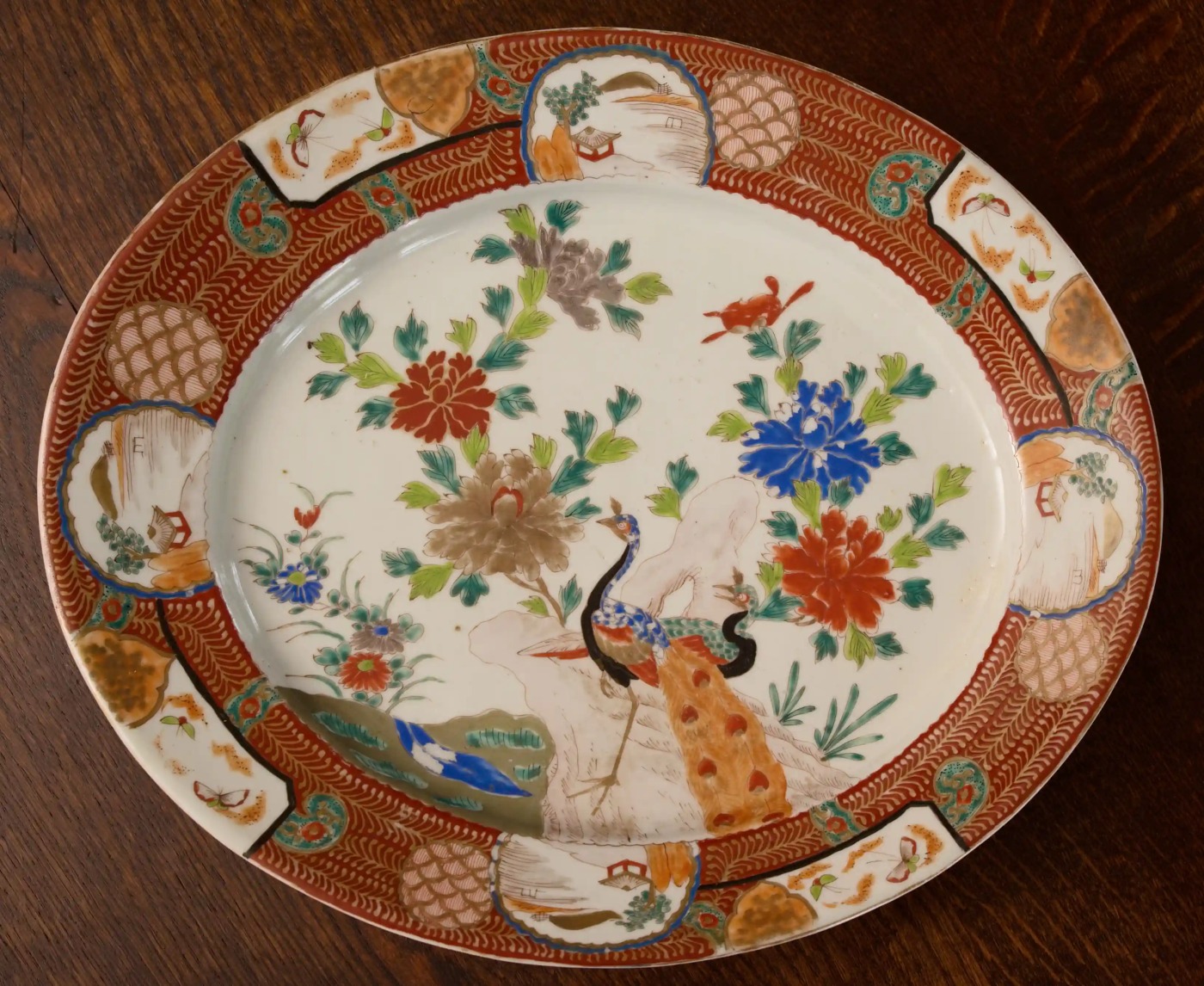 Japonská porcelánová mísa Hichōzan Shinpo sei, Arita / Imari, pozdní Edo až rané Meidži
