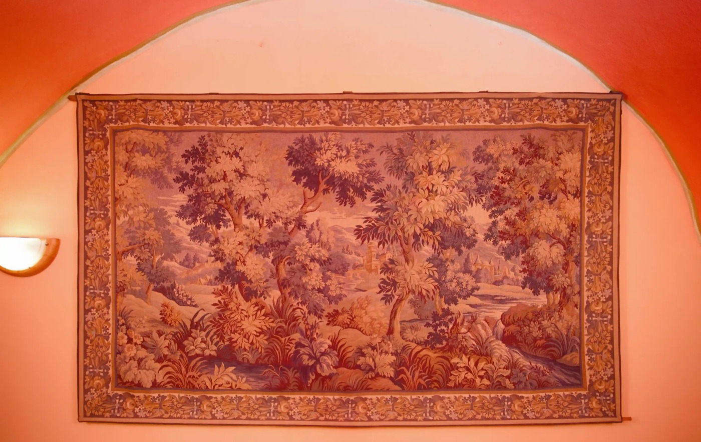 Gobelín / tapiserie s krajinou a architekturou 130x 214 cm
