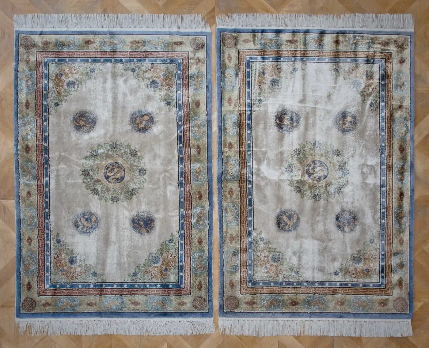 Celohedvábné párové čínské koberce 210 X 121 cm